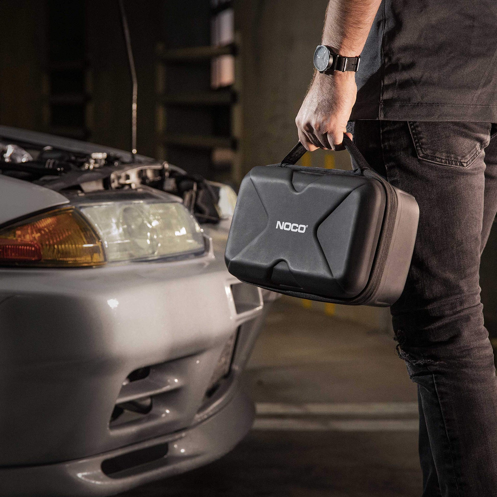 NOCO - Cargador de batería con ojales, Funda HD EVA, Negro